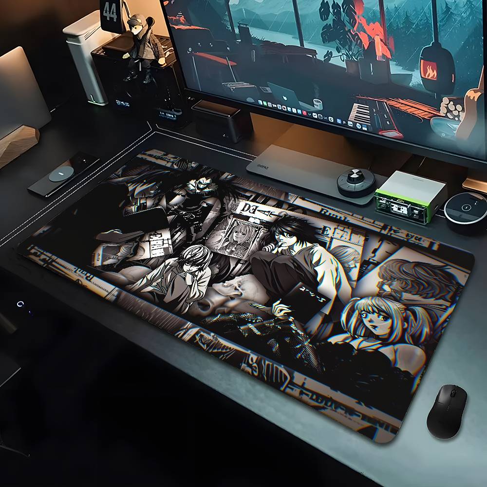 بساط مكتب ياباني بتصميم مانغا  - مراجعة Gaming Accessories For Your Desk وسعره